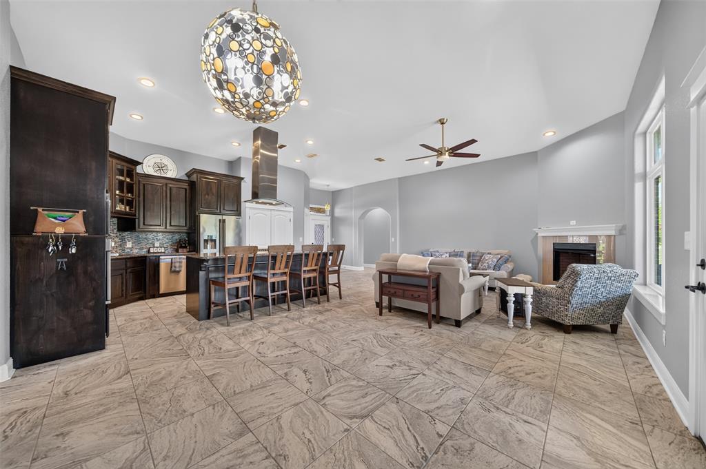 1513 White Bear Trail, Lindale, TX 75771