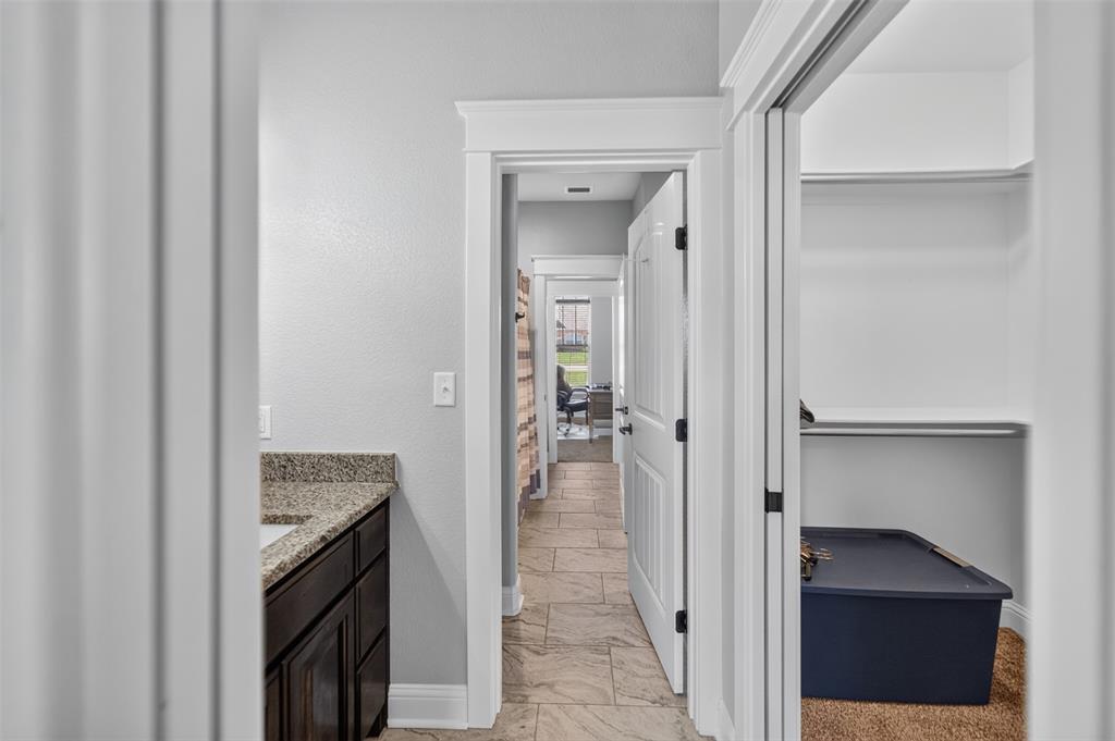 1513 White Bear Trail, Lindale, TX 75771