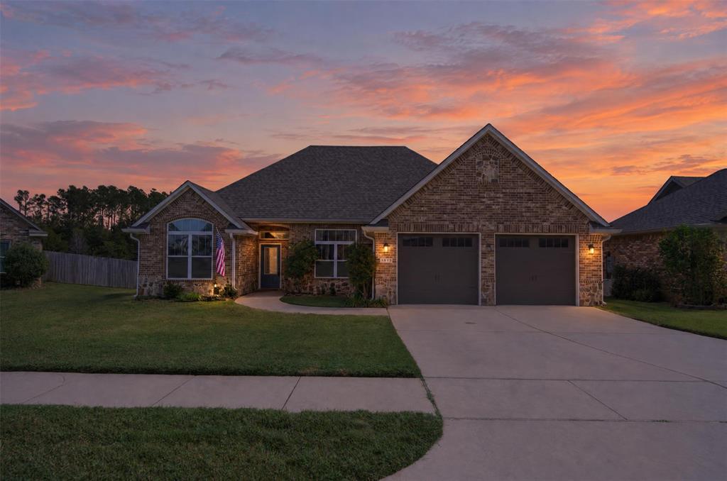 1513 White Bear Trail, Lindale, TX 75771