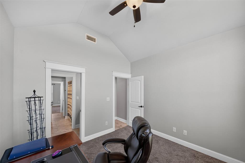 1513 White Bear Trail, Lindale, TX 75771