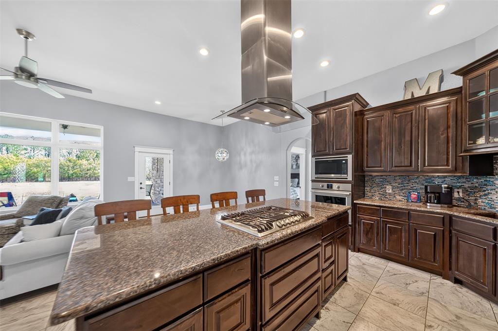 1513 White Bear Trail, Lindale, TX 75771
