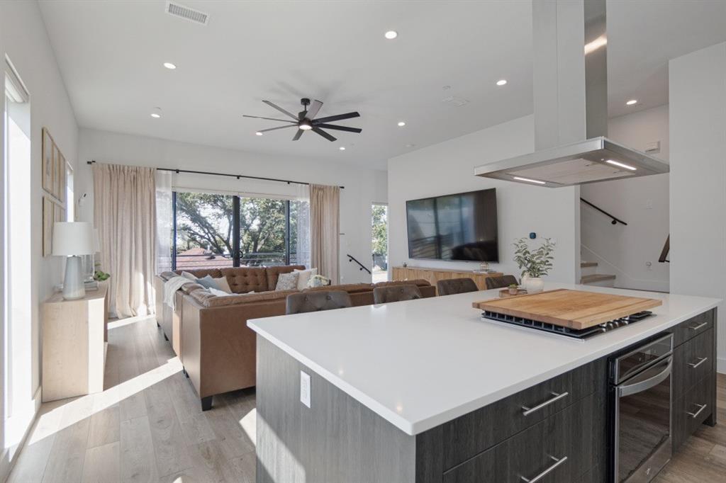 1865 Summit Avenue, #105, Dallas, TX 75206