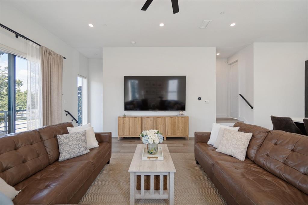 1865 Summit Avenue, #105, Dallas, TX 75206
