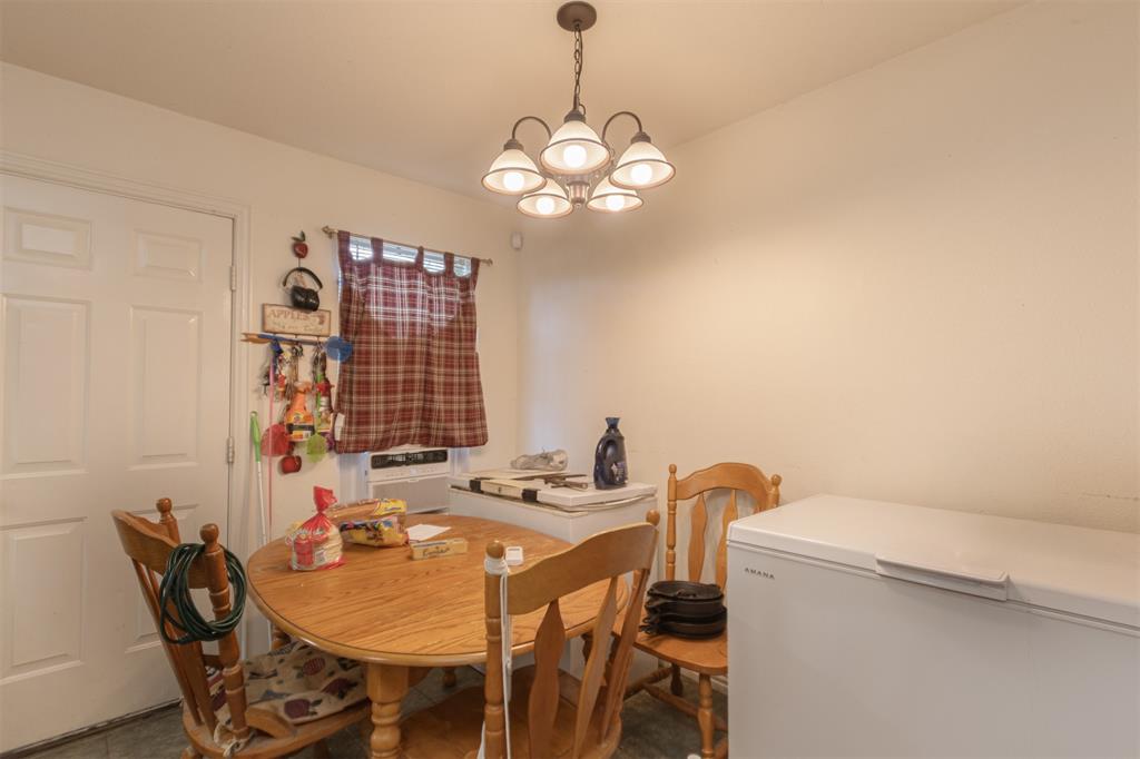 2601 W County Road 3306, Greenville, TX 75402