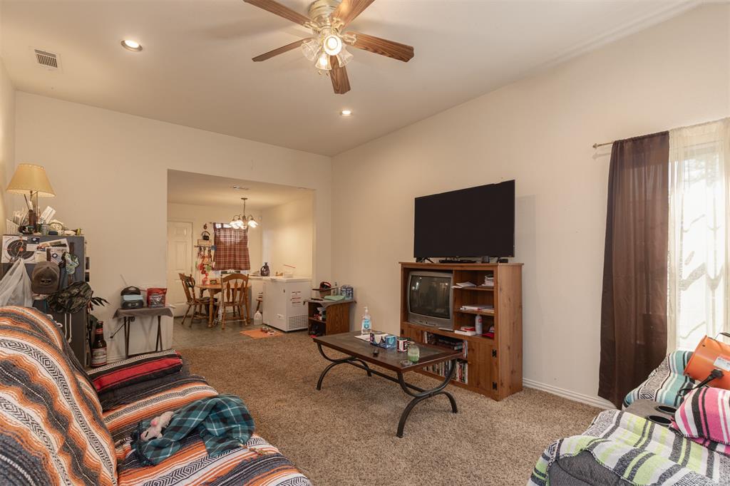 2601 W County Road 3306, Greenville, TX 75402