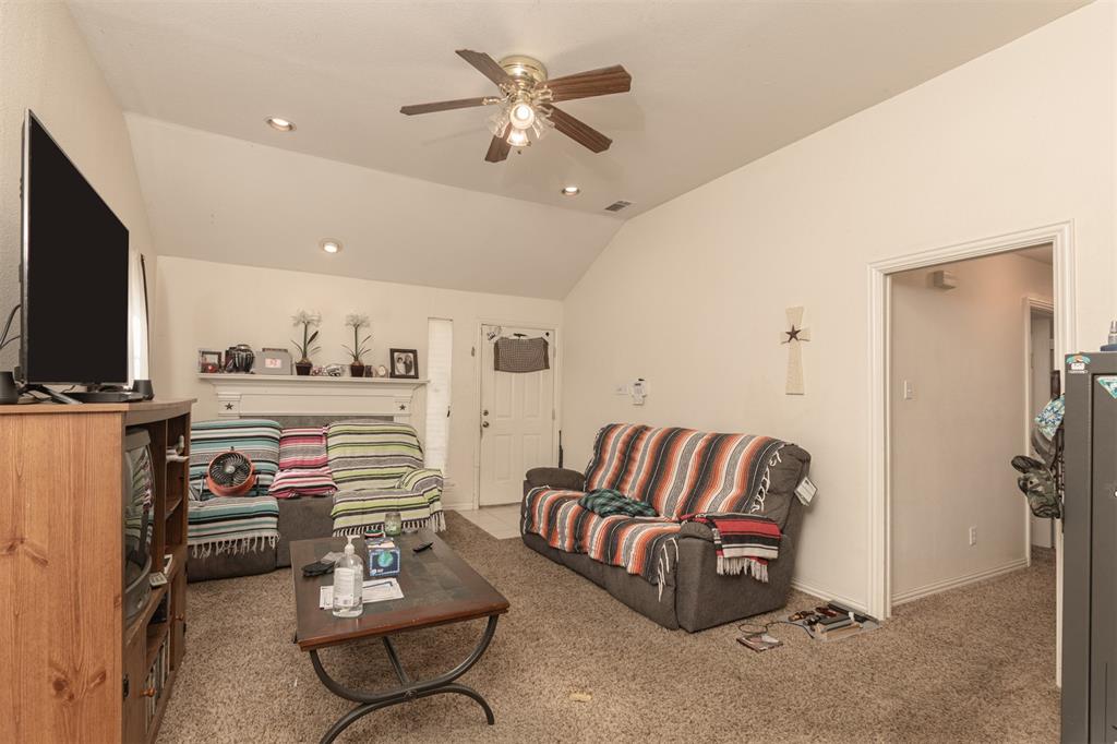 2601 W County Road 3306, Greenville, TX 75402