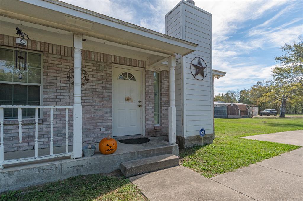 2601 W County Road 3306, Greenville, TX 75402