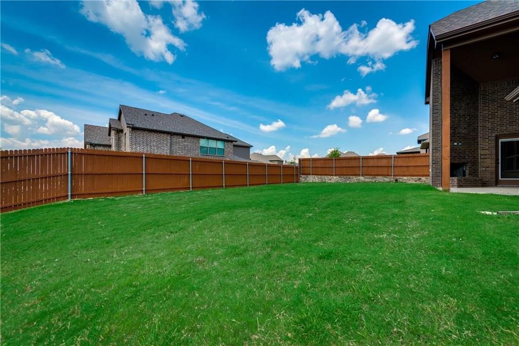 423 Florence Drive, Fate, TX 75087