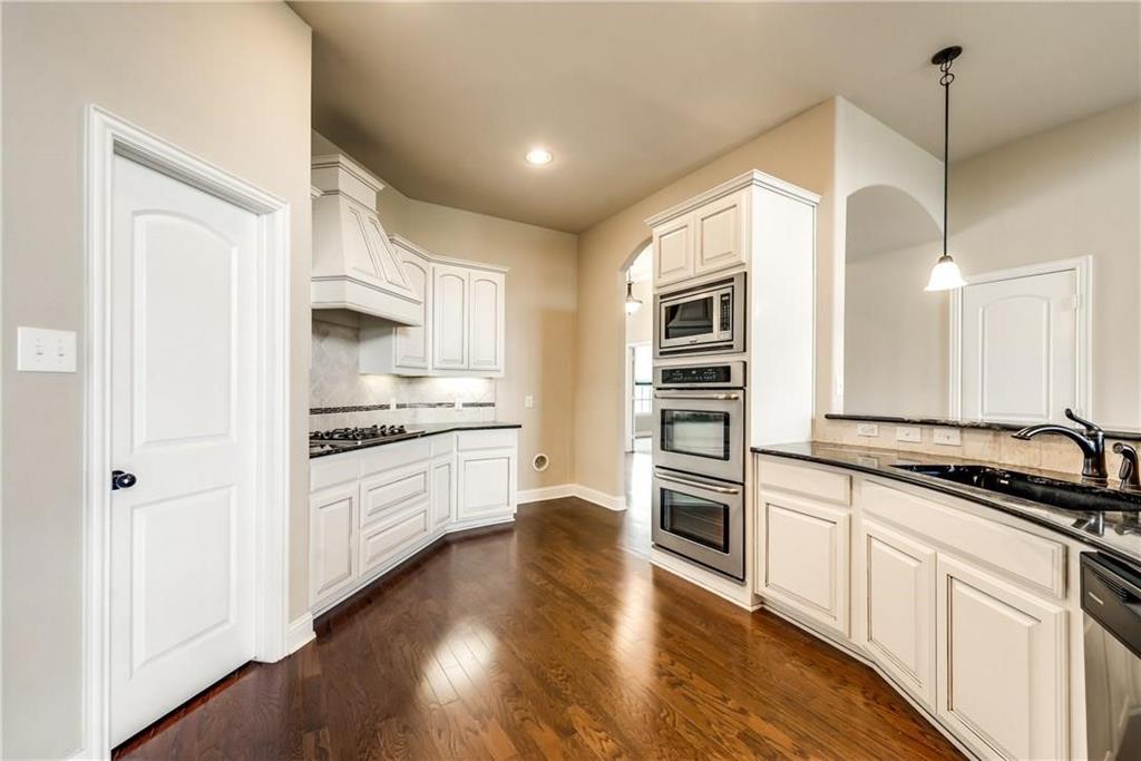 423 Florence Drive, Fate, TX 75087