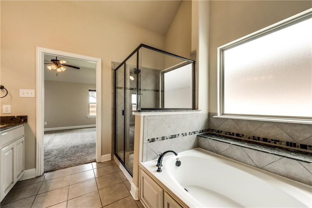 423 Florence Drive, Fate, TX 75087