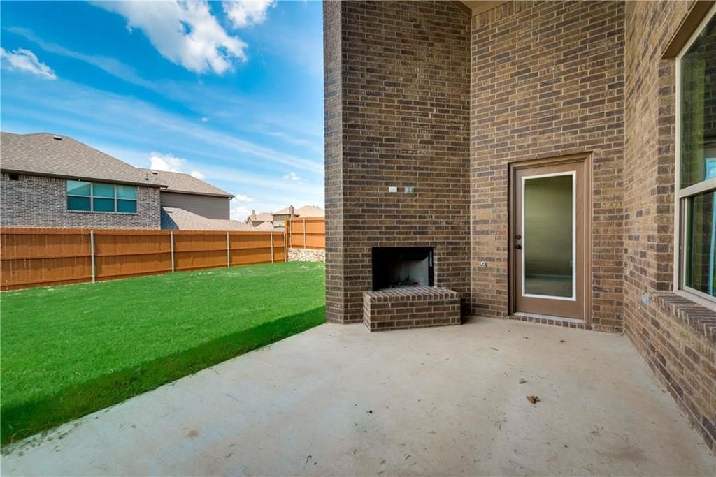 423 Florence Drive, Fate, TX 75087