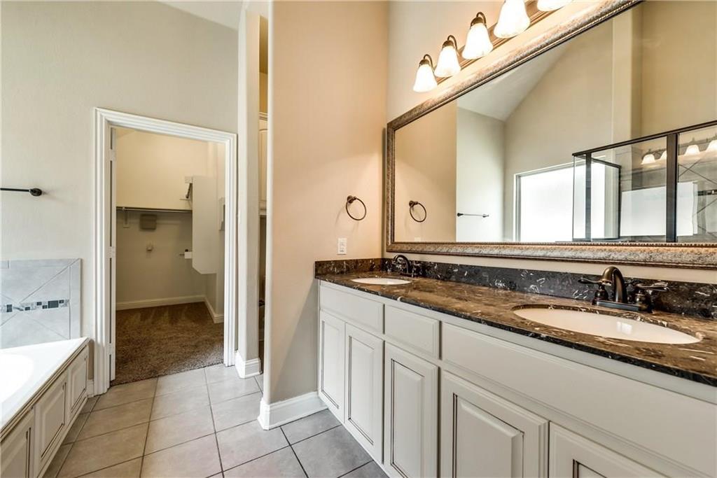 423 Florence Drive, Fate, TX 75087