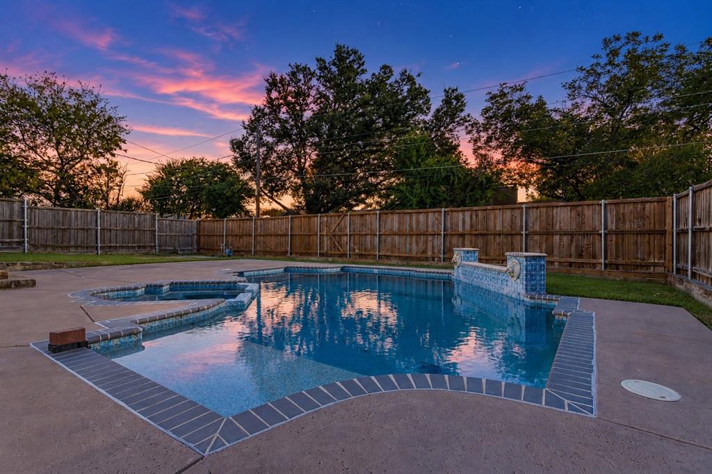 713 Kindred Lane, Richardson, TX 75080