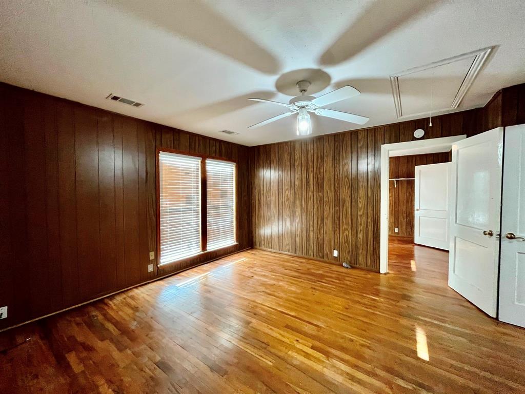 110 N Hwy 34 Street, Kaufman, TX 75142