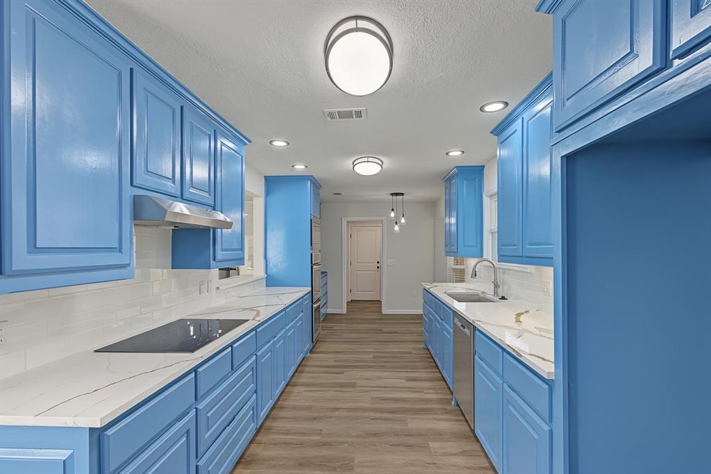 10219 Echo Ridge Court, Dallas, TX 75243 10219 Echo Ridge Court, Dallas, TX 75243