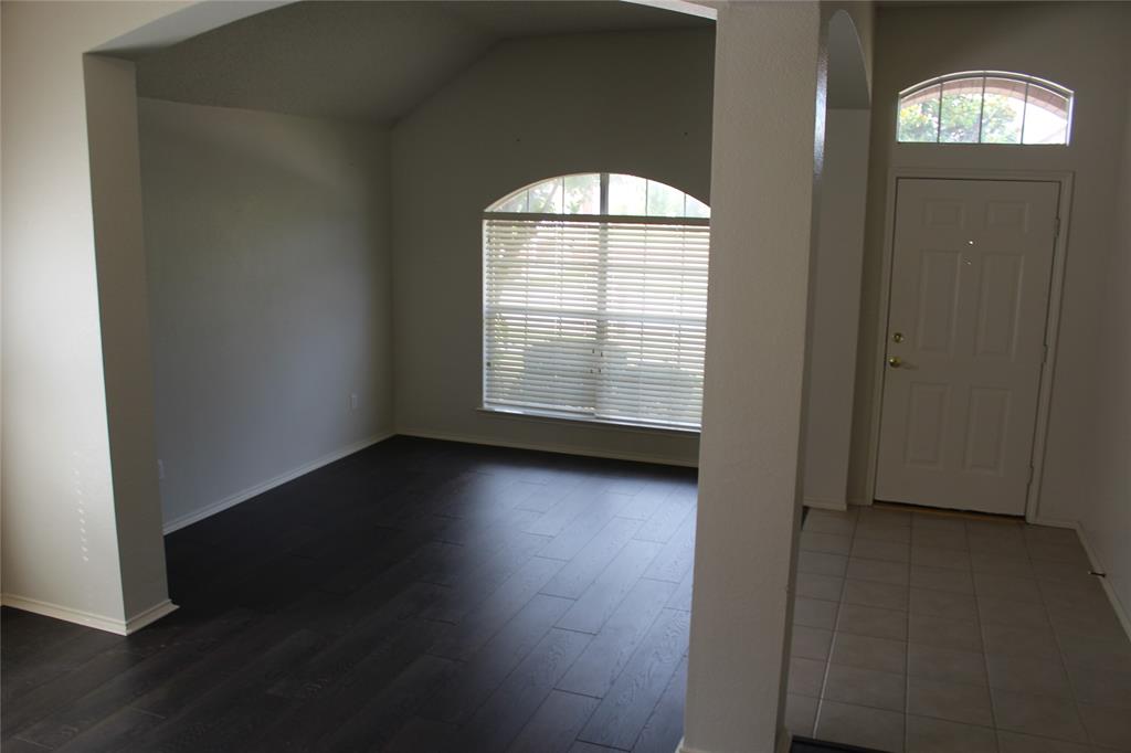 1813 Arbor Creek Drive, Garland, TX 75040