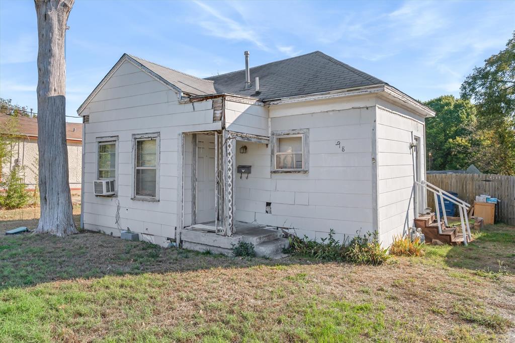 918 N Jefferson Street, Lancaster, TX 75146