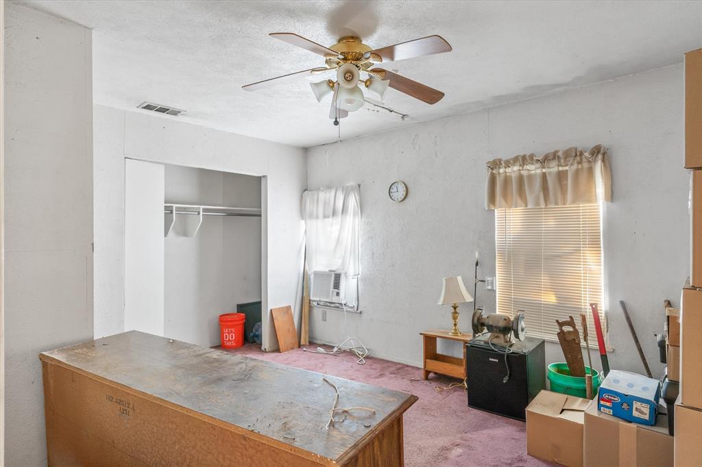 918 N Jefferson Street, Lancaster, TX 75146