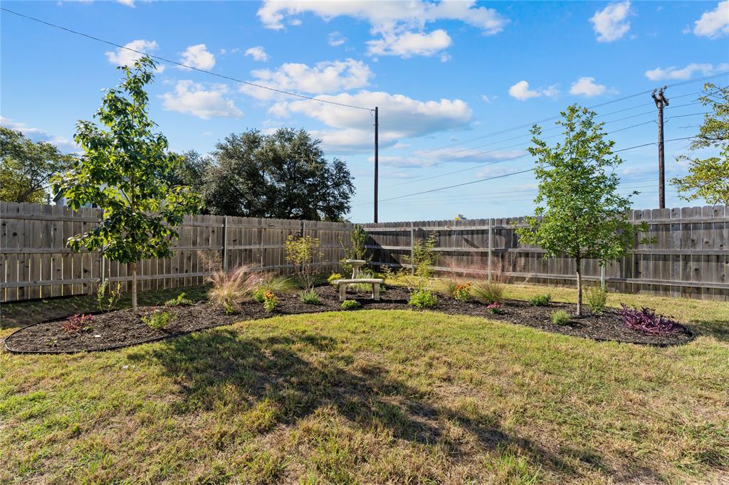 608 Johnson Drive, McGregor, TX 76657