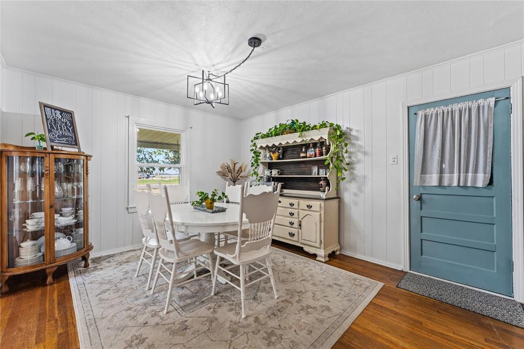 608 Johnson Drive, McGregor, TX 76657