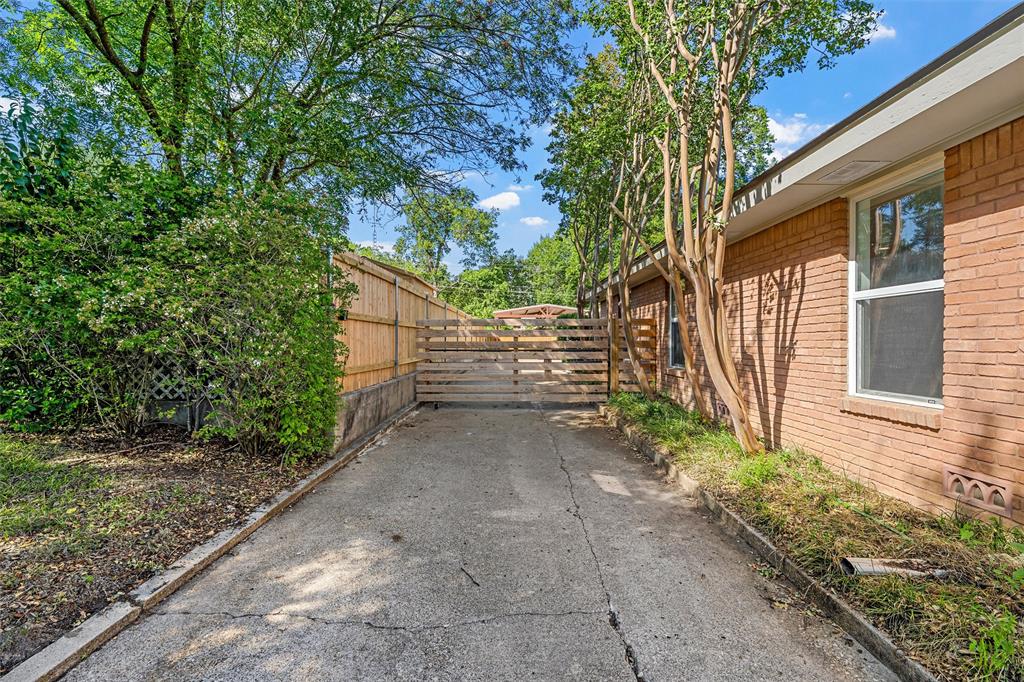 4217 Grim Avenue, Waco, TX 76710