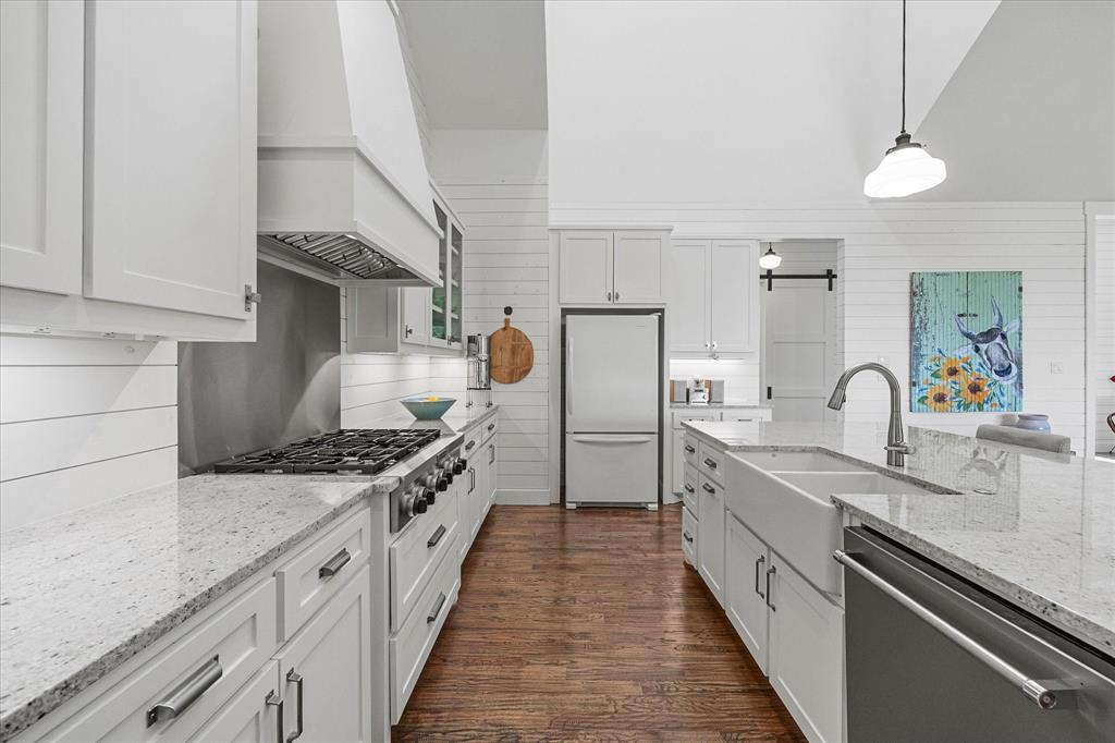 225 Bristol Court, Heath, TX 75032