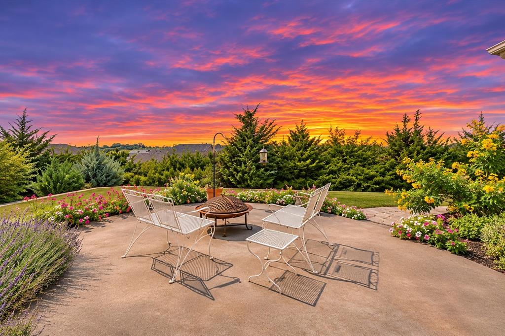 225 Bristol Court, Heath, TX 75032