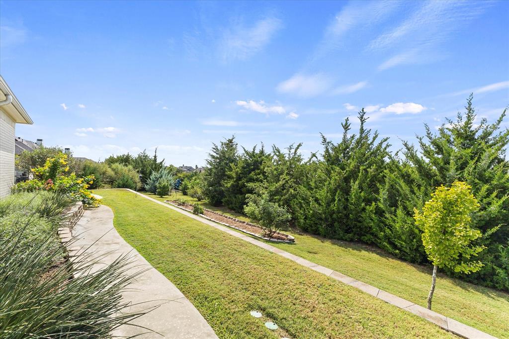 225 Bristol Court, Heath, TX 75032