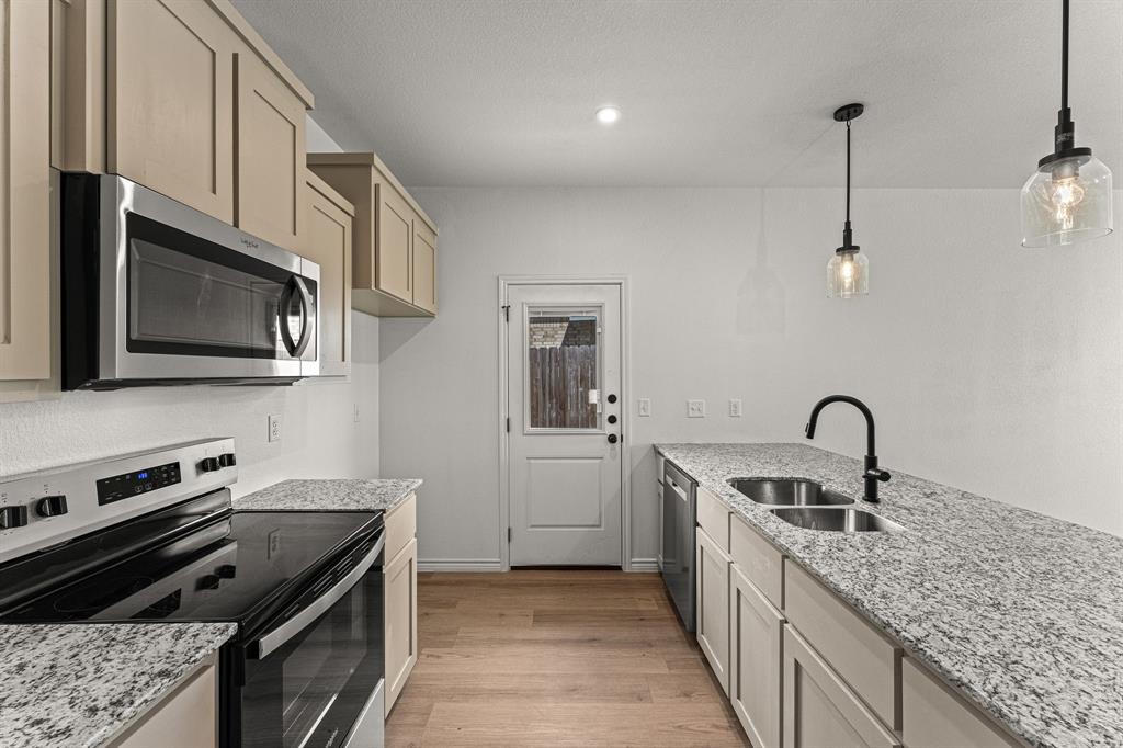 202 Dolphin Drive, Temple, TX 76501