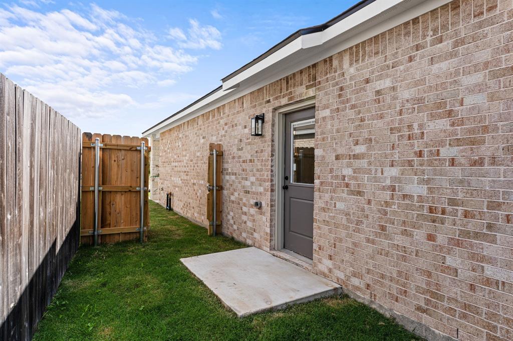 202 Dolphin Drive, Temple, TX 76501