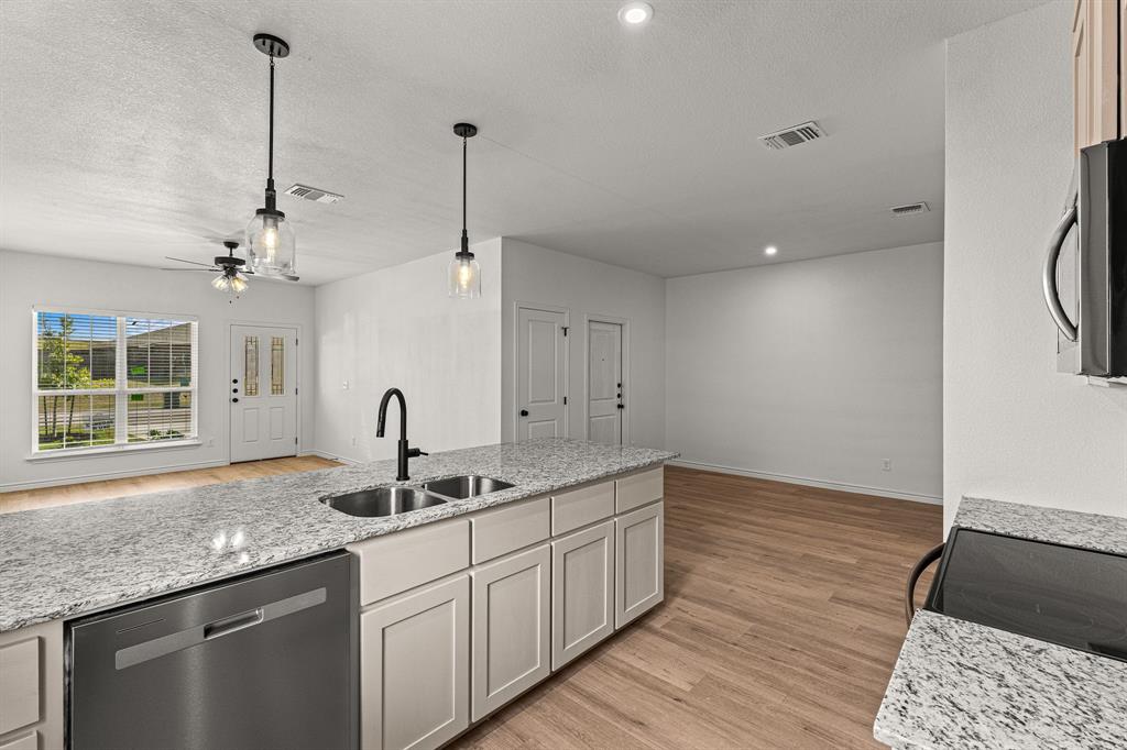 202 Dolphin Drive, Temple, TX 76501