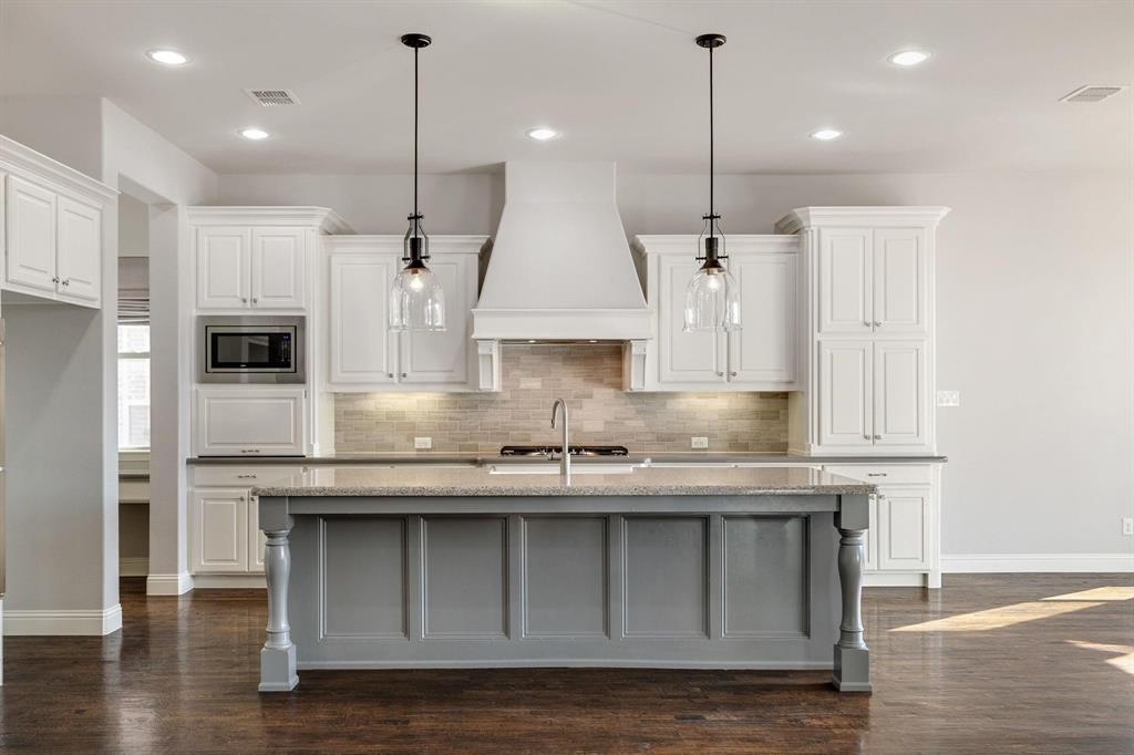 1316 Grassland Drive, Celina, TX 75009