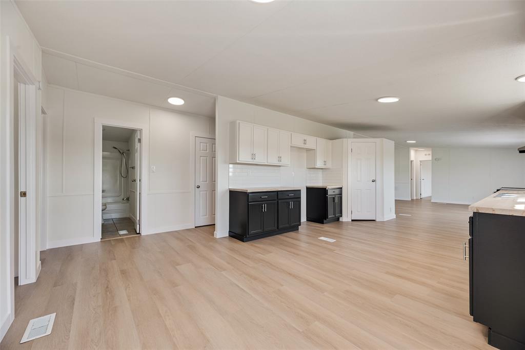 1275 John Wayne Road, Kaufman, TX 75142