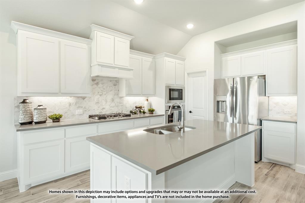 921 Cardinal Drive, Midlothian, TX 76065