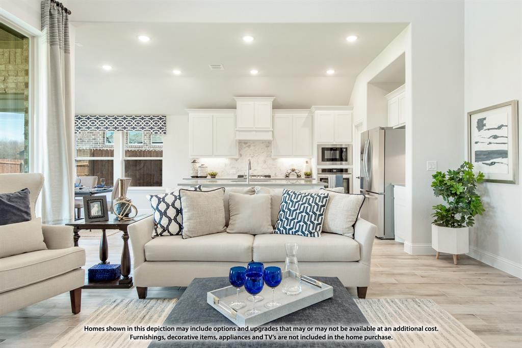 921 Cardinal Drive, Midlothian, TX 76065