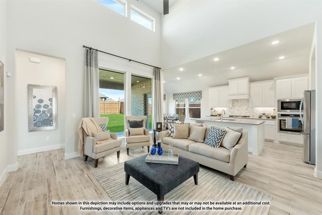 921 Cardinal Drive, Midlothian, TX 76065