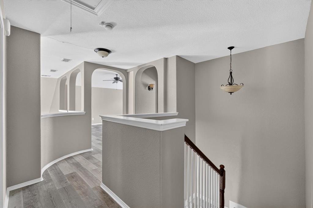 424 Castle Street, DeSoto, TX 75115