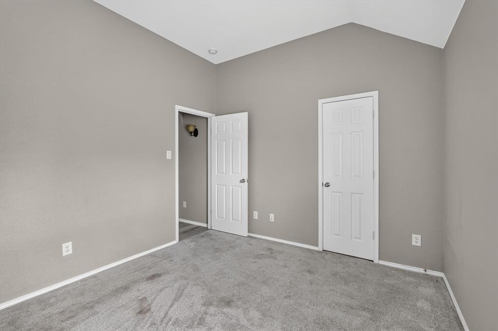 424 Castle Street, DeSoto, TX 75115
