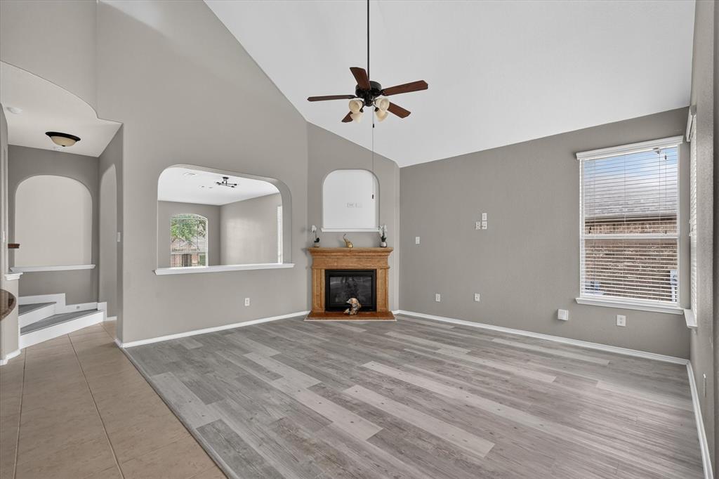 424 Castle Street, DeSoto, TX 75115 424 Castle Street, DeSoto, TX 75115