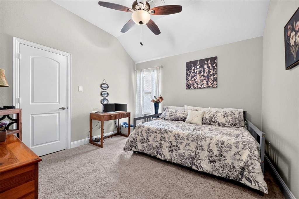 813 Mildren Lane, Fate, TX 75087