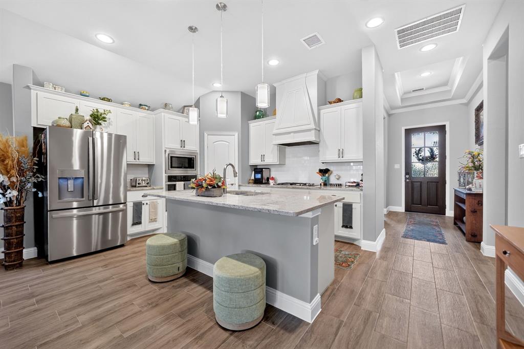 813 Mildren Lane, Fate, TX 75087