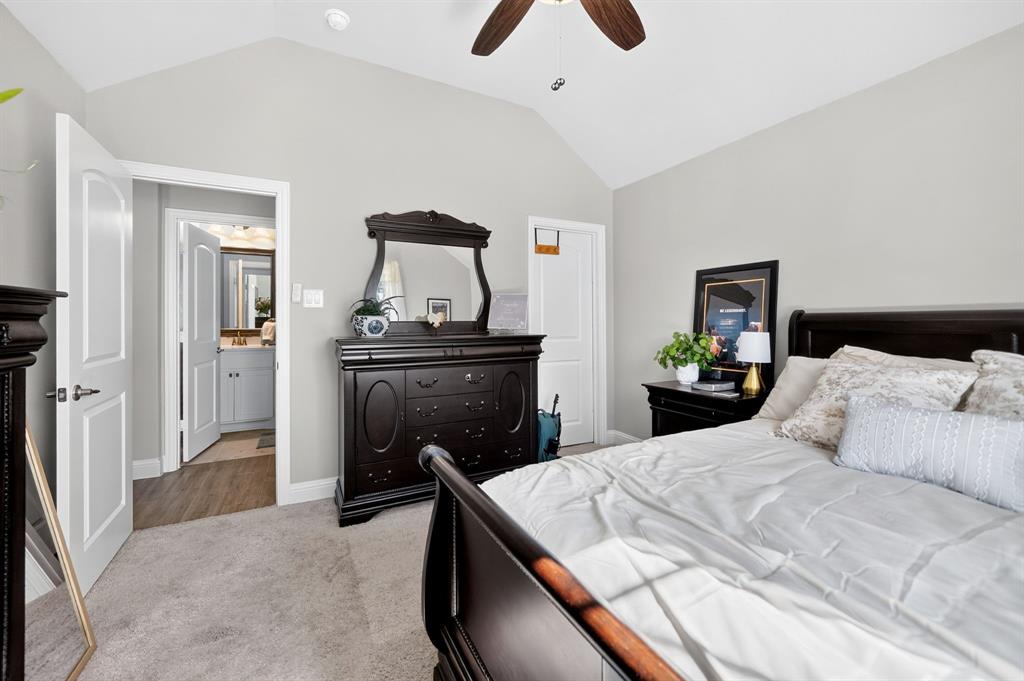 813 Mildren Lane, Fate, TX 75087