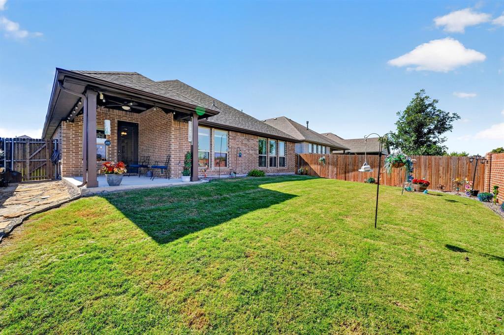 813 Mildren Lane, Fate, TX 75087