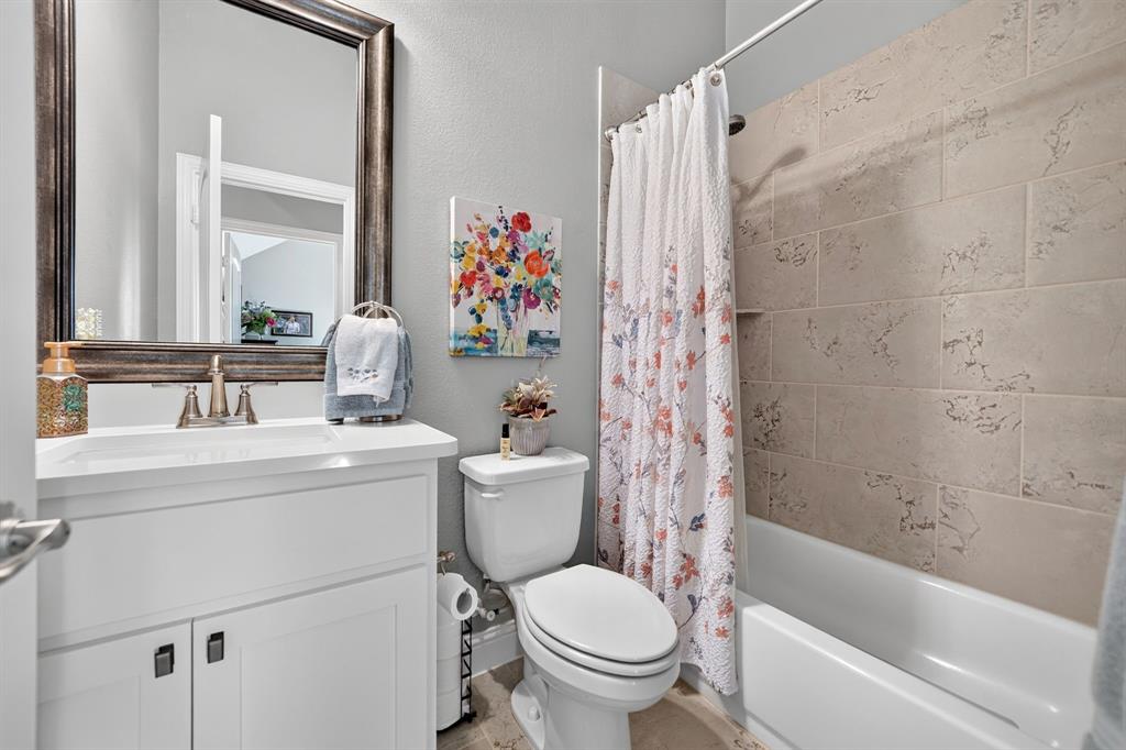 813 Mildren Lane, Fate, TX 75087