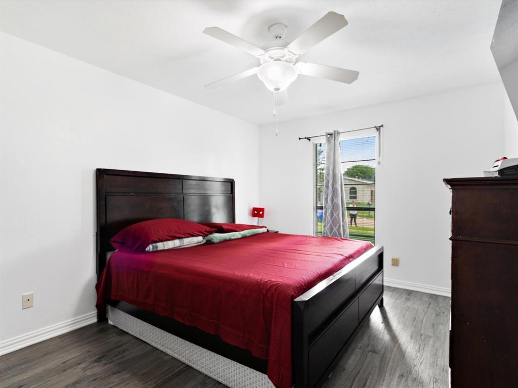 7232 Long Canyon Trail, Dallas, TX 75249