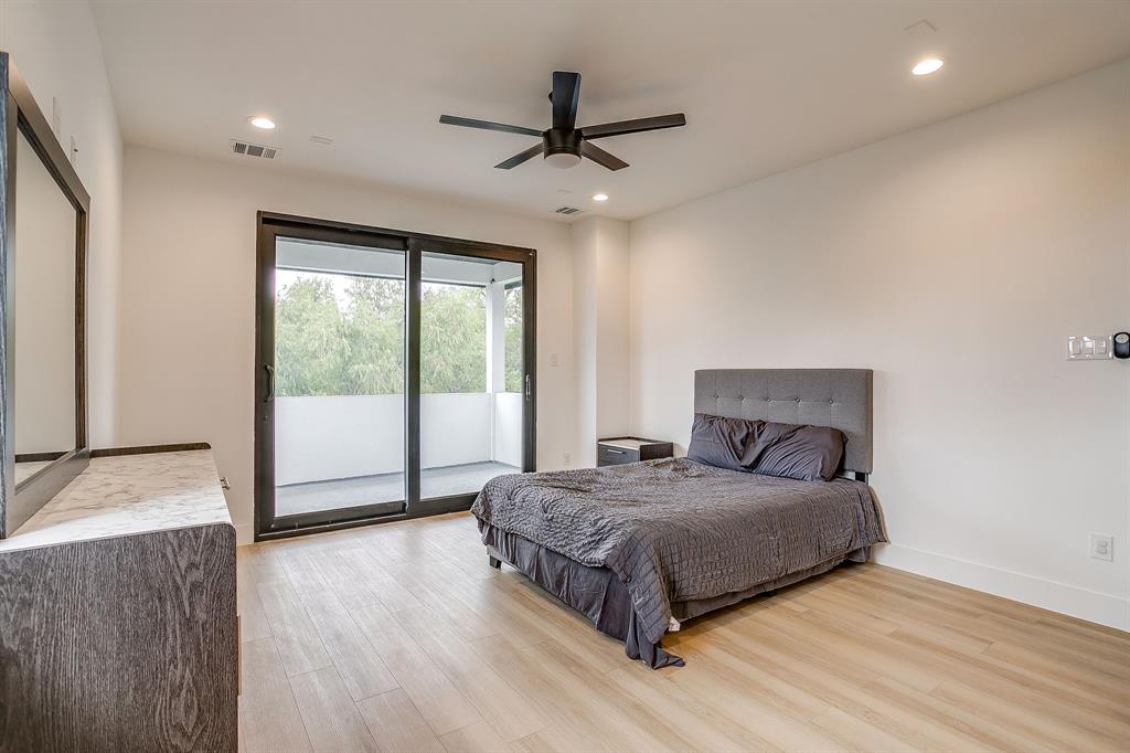 1121 wishing well Court, Cedar Hill, TX 75104
