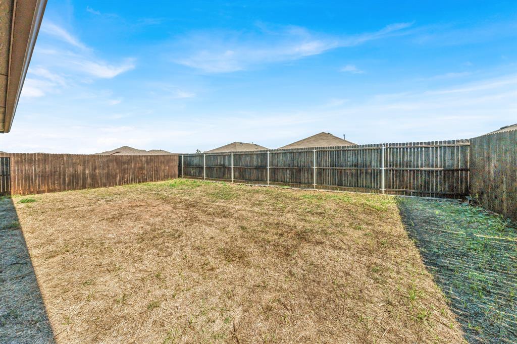 Good sized back yard