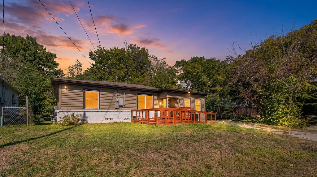 1210 Pollard Street, Greenville, TX 75401 1210 Pollard Street, Greenville, TX 75401