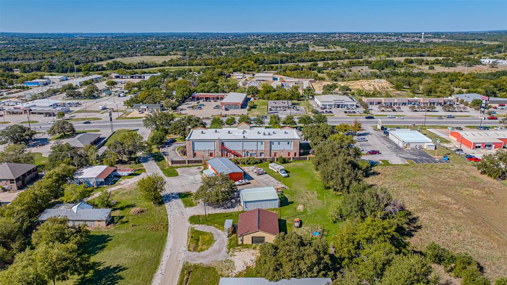 201 Granbury Court, Granbury, TX 76049