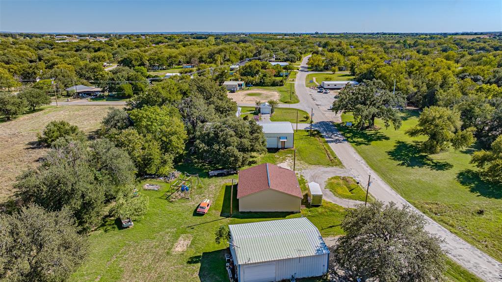 201 Granbury Court, Granbury, TX 76049